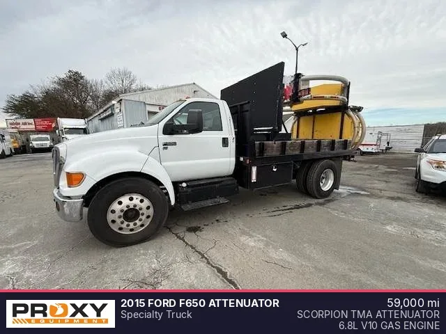 2015 FORD F650 Attenuator
