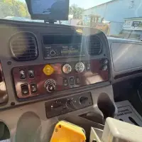 2018 FREIGHTLINER M2 106 Attenuator - view 20 of 24