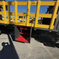 2019 HINO 268 Attenuator - view 11 of 27