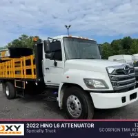 2022 HINO L6 Attenuator - view 2 of 19