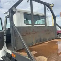 1999 INTERNATIONAL 4900 - view 9 of 27