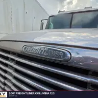 2001 FREIGHTLINER COLUMBIA 120 - view 5 of 11