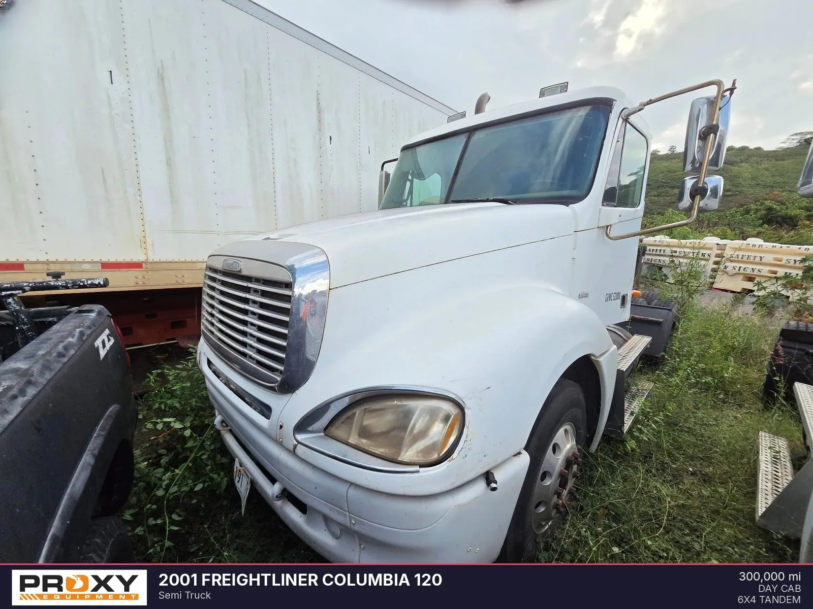 2001 FREIGHTLINER COLUMBIA 120
