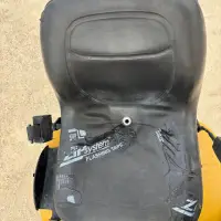 2019 CATERPILLAR 300.9D - view 11 of 16