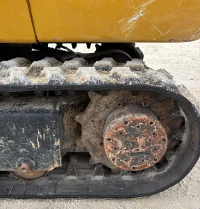 2019 CATERPILLAR 300.9D - view 7 of 16