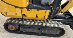 2019 CATERPILLAR 300.9D - view 9 of 16