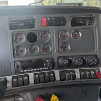 2024 KENWORTH T880 - view 20 of 33