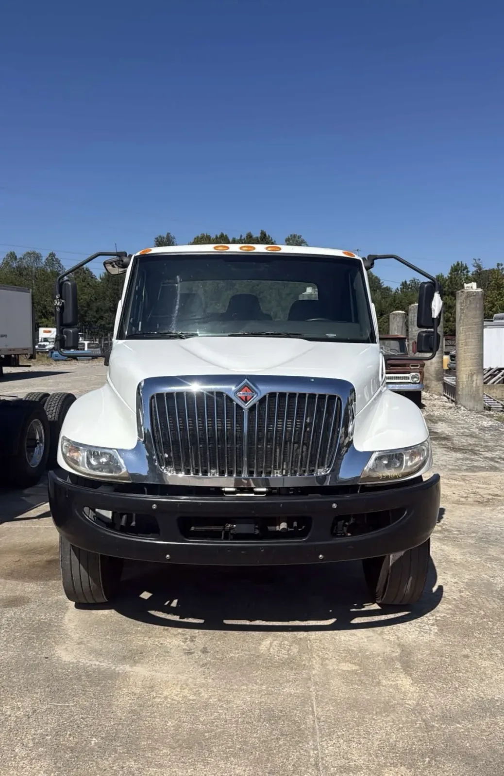 2020 INTERNATIONAL MV607