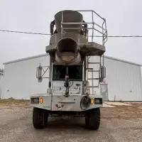 2015 INDIANA PHOENIX 11 YD FRONT DISCHARGE MIXER - view 3 of 41