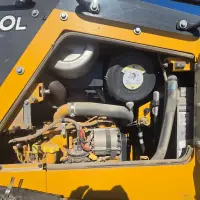 2024 DEERE 700L XLT - view 19 of 32