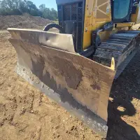 2024 DEERE 700L XLT - view 9 of 32