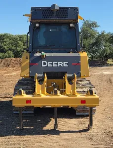 2024 DEERE 700L XLT - view 7 of 32