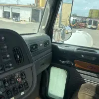2011 PETERBILT 388 - view 14 of 26