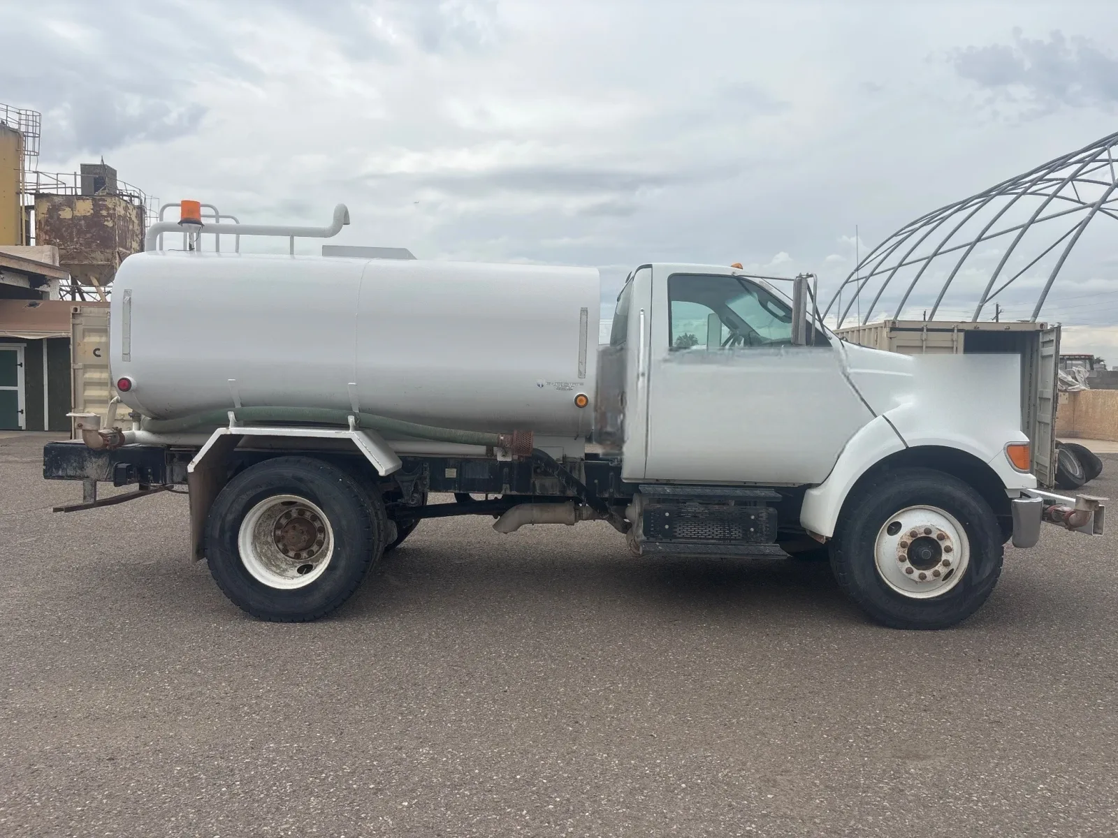 2015 FORD F750