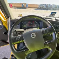 2022 VOLVO VNL64T760 - view 17 of 38