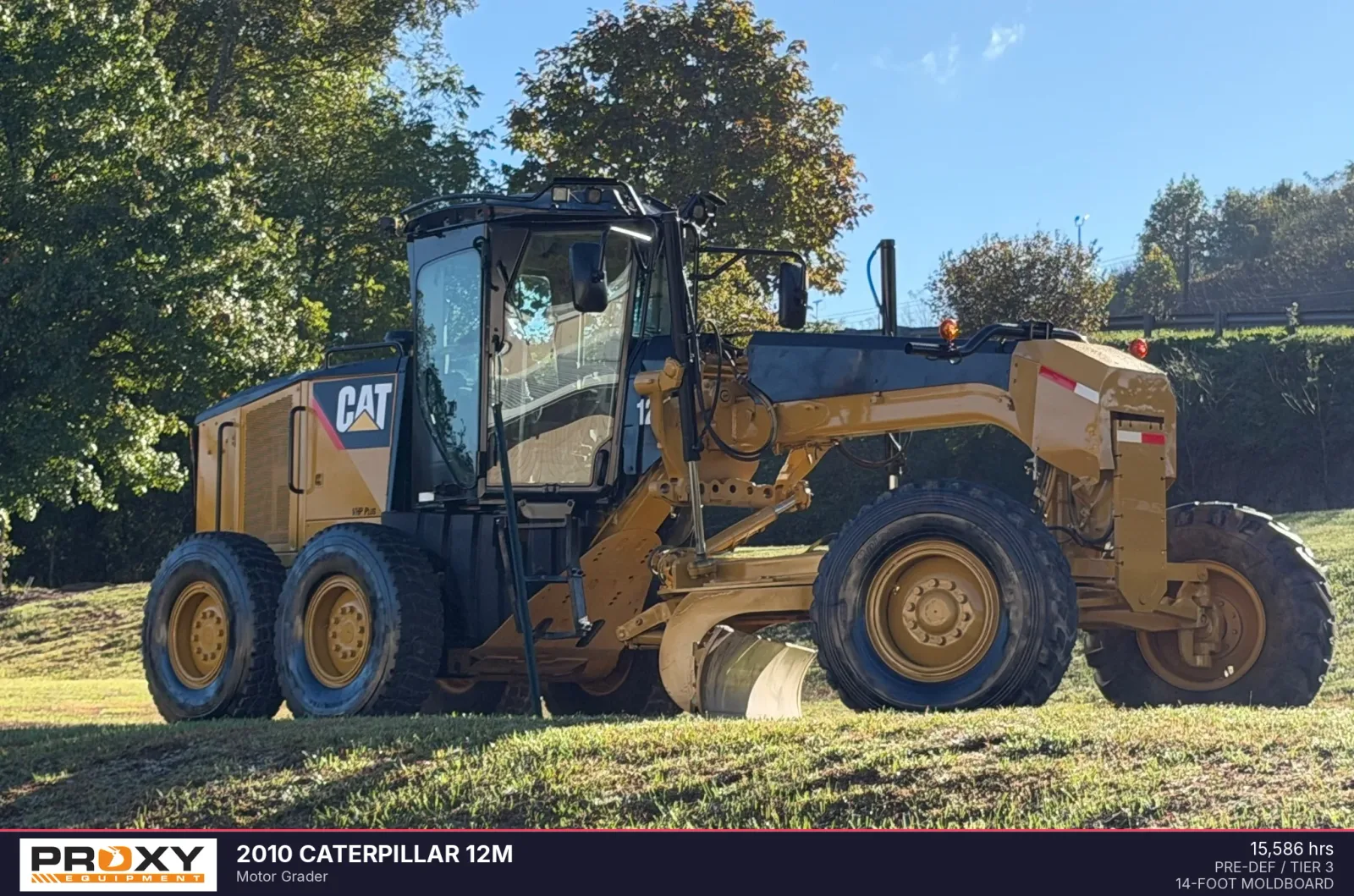 2010 CATERPILLAR 12M