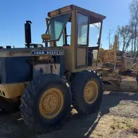 1971 Deere 570 - view 10 of 33
