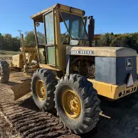 1971 Deere 570 - view 12 of 33