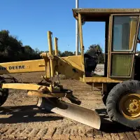1971 Deere 570 - view 7 of 33
