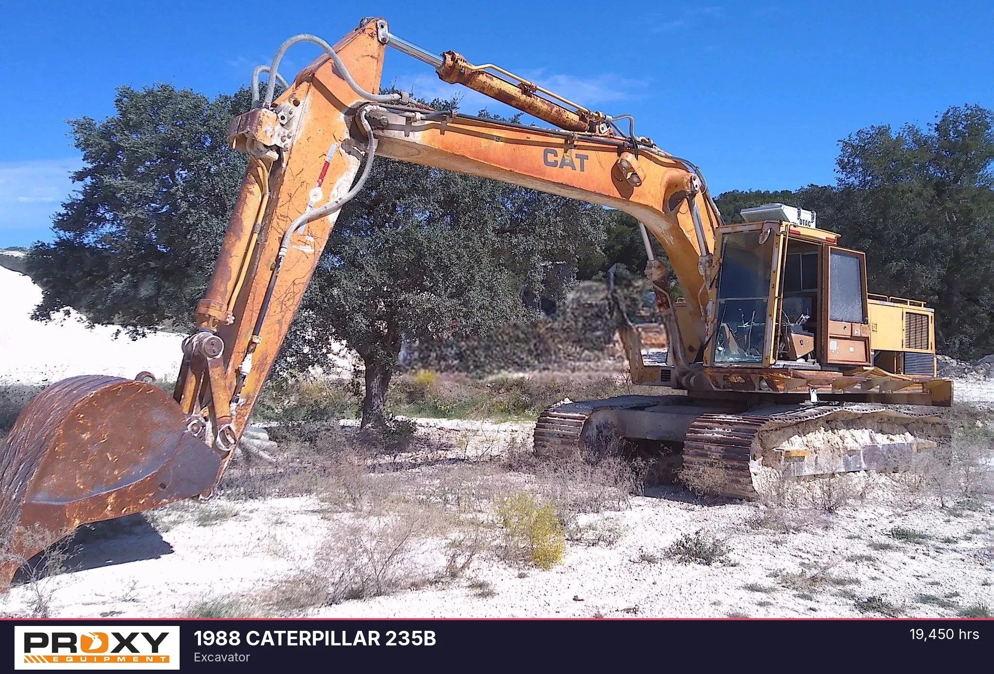1988 CATERPILLAR 235B