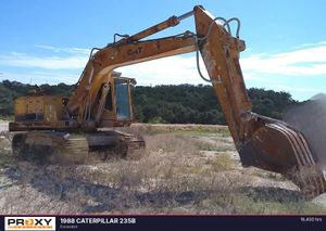 1988 CATERPILLAR 235B - view 2 of 19