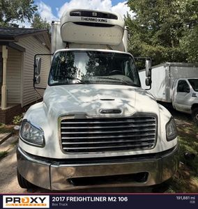 2017 FREIGHTLINER M2 106 - view 3 of 30