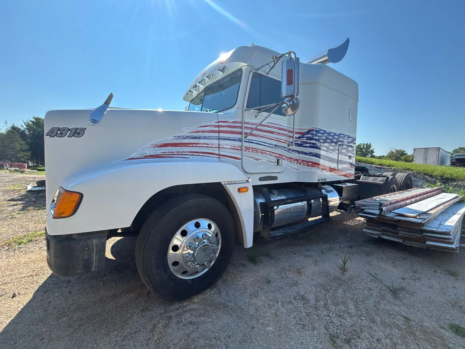 1996 FREIGHTLINER FLD120