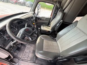 2020 PETERBILT 579 - view 5 of 45
