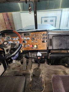 2000 PETERBILT 379 - view 20 of 29
