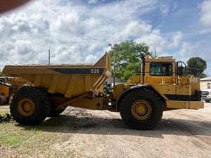 1985 CATERPILLAR D25C - view 3 of 17