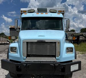 2002 FREIGHTLINER FL80 - view 12 of 38