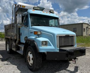2002 FREIGHTLINER FL80 - view 11 of 38