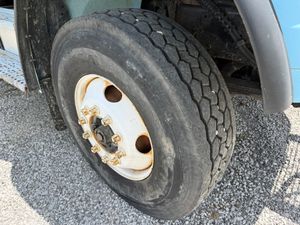 2002 FREIGHTLINER FL80 - view 13 of 38