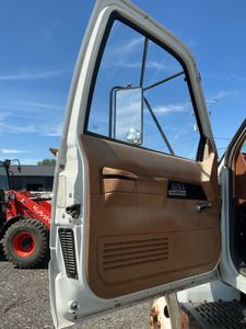 1994 GMC TOPKICK - view 14 of 18