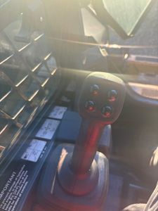 2018 JOHN DEERE 324G - view 20 of 25