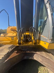 2006 DEERE 350D LC - view 11 of 29