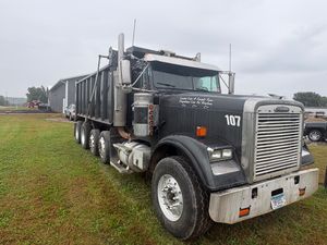 2006 FREIGHTLINER FLD120SD - view 4 of 22
