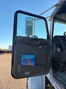 2015 PETERBILT 389 - view 19 of 50