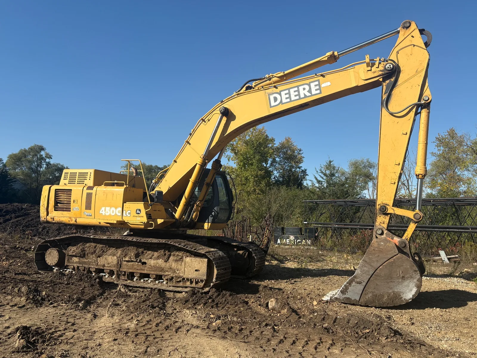 2002 DEERE 450C LC