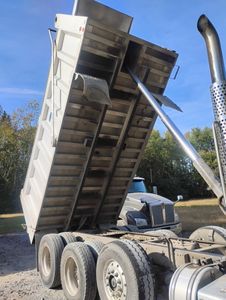 2023 KENWORTH T880 - view 3 of 29