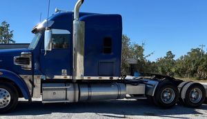 2019 FREIGHTLINER SD122 - view 9 of 42