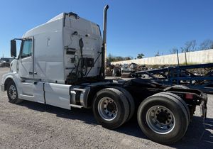 2014 VOLVO VNL - view 4 of 48