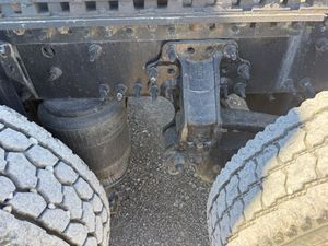 2014 VOLVO VNL - view 19 of 48