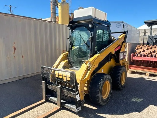2014 CATERPILLAR 262D